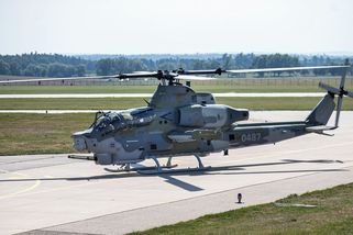 Poprvé v ostré akci. Češi vysílají své americké vrtulníky do vzduchu - Seznam Zprávy