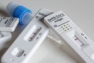 Test na covid zvládne i váš chytrý mobilní telefon. Bude 10 krát levnější než testy PCR - Techsvět