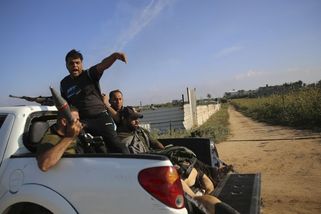 Systematické mrzačení genitálií. Záchranáři v OSN popsali brutální sexuální násilí Hamásu - Novinky