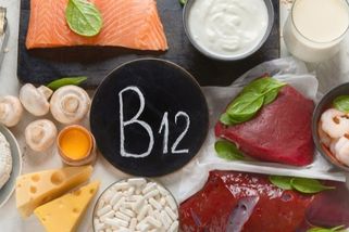 Jak se projevuje nedostatek vitaminu B12?