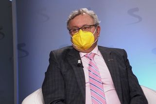 Dlouhý pochválil Babiše. Konečně řekl pravdu o rozvolňování - Seznam Zprávy