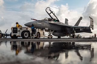 Írán nechce ustoupit, USA nechtějí čekat: hrozba amerického útoku rychle roste