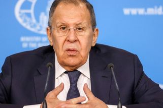 Lavrov uvedl, že Evropa je zdrojem všech hlavních pohrom lidstva. A pochválil Babišovu vládu