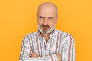 Vojtěch (52): Snažím se už dlouho prodat byt, ale sousedi mi záměrně škodí. Nechtějí ztratit svůj klid – Lifee.cz