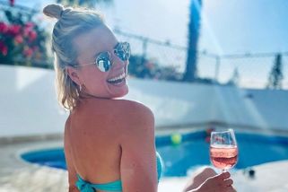 Patricie, vy jste tak krásná ženská. Herečka Pagáčová se nebojí a opět ukazuje tělo v bikinách, fanoušci šílí - Super.cz