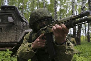 Putinova soukromá armáda prý dostala povel lovit a...