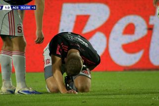 Komise se vrátila k vyloučení Chorého. V zápase Sparty mohla padnout červená, řešil se i riskantní Uchennův skluz - Sport.cz