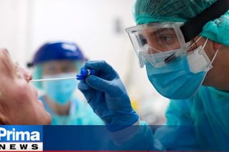 Vláda chystá přísnější opatření. Zaměstnanci bez třetí dávky se budou muset testovat