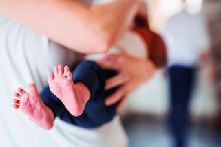 Vlasta | Glosa: Sis pořídila děcko, tak se o něj starej a neotravuj tím ostatní!