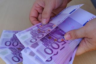 Devadesátiletá žena z Berlína vyhrála v loterii 37 milionů - Novinky