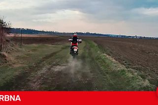 Namol na motorce i v autě. Hazardéra na Hané podruhé dostihli policisté