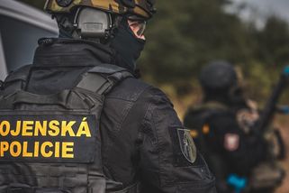 Syn tehdejšího šéfa armády měl konflikt s Vojenskou policií kvůli vyšetřování smrti afghánského zajatce