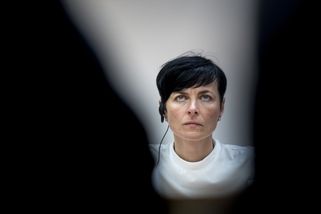 Bradáčová podrazila Fialu. Na Babiše takhle nikdy...