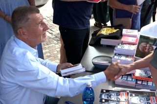 Osobnosti vyzvaly Babiše k odchodu. Vadí jim, že označil oponenty za fašisty - Novinky