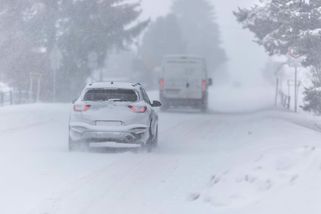 Zima udeří v plné síle. Na Česko se žene chumelenice a déšť – eXtra.cz