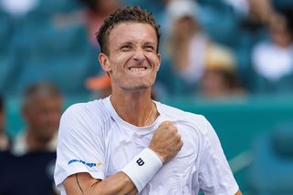 Přítelkyně slzela, Lehečkovi tleskal i soupeř. V Miami řádí česká smršť - Sport.cz