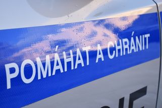 Policisté pomohli Argentinci, kterému od benzínky ujel autobus mířící do Maďarska