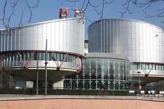 Evropský soud nařídil Ukrajině vyplatit odškodnění za střety v Oděse v roce 2014 - Novinky