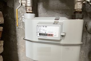 Jedno se musí vládě nechat. Skutečně dokázala zajistit levný plyn