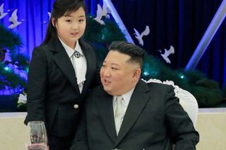 Kim Čong-un jmenoval svou třináctiletou dceru šéfkou raketového velitelství, bude dohlížet na jaderné zbraně - Echo24.cz