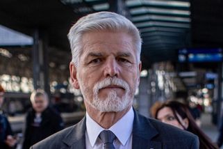 Prezident Pavel se vysmál Rajchlovi: Má velké sebevědomí. Slyšel jsem, že by zvládl vést tři ministerstva