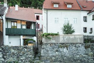 Tři roky opravovali domek v Krumlově, aby z něj vytvořili jedno ze nejkrásnějších míst, které můžete navštívit