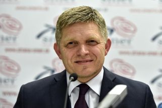 Fico označil výroky Zelenského ohledně oslav v Moskvě za vyhrožování