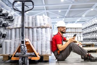 V Británii spustili první zkušební čtyřdenní pracovní týden - Novinky