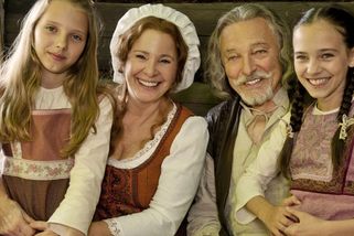 Tuhle vánoční pohádku hned poprvé viděl milion diváků. Nadšení z Karla Gotta ale brzy vystřídala nemilosrdná kritika - Super.cz