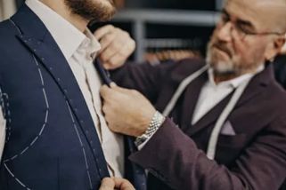 Když i Čestmír Strakatý sklouzne: proč někdy nestačí říct „to byl jen vtip“ - Médium.cz