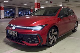 Konec vlastnictví aut, jak ho známe. Nejen za vyhřívané sedačky budeme měsíčně platit jako za Oneplay nebo Netflix