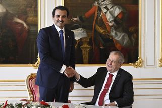 Pokud Rusko použije jadernou zbraň, reakce musí být vojenská, řekl Zeman po setkání s katarským emírem - Novinky