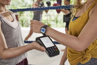 Hotovost i klasické karty jsou na ústupu. Útočí na ně nová generace placení - Seznam Zprávy