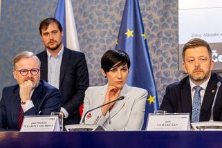 „Zaznělo, že na jejich řečičky nejsme zvědaví.“ Co se dělo na jednání K15 - Seznam Zprávy