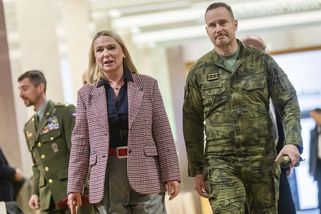 Černochová překvapila: Vojáci odcházejí z armády kvůli válce na Ukrajině - Novinky