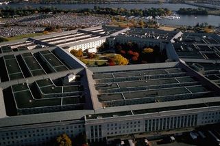 USA a biologická superzbraň. Moskva opět děsí laboratořemi, až je to k smíchu - Novinky