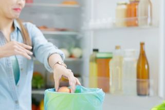 Co se děje v těle, když sníte plesnivou potravinu? Po přečtení článku si to dvakrát rozmyslíte