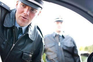 Na dovolenou autem? Pokud uděláte toto, dostanete pokutu 250 000 Kč a můžete jet rovnou domů