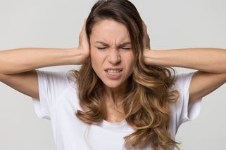 Pískání v uších: Stav k zbláznění, který nelze přesně diagnostikovat - Proženy.cz