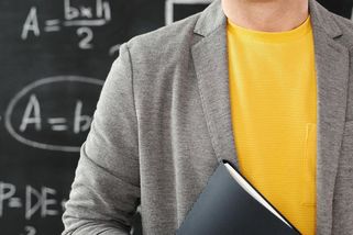 Učitel musí mít přirozenou autoritu, jinak ať neučí? Utopie - Médium.cz