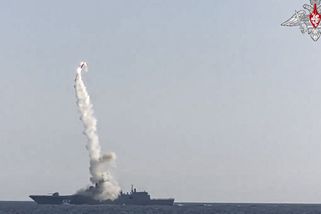 Lodě s hypersonickými střelami Cirkon pošleme na Washington, hrozí Medvěděv - Novinky