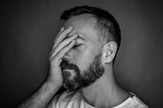 Roman (39): Tchyně nám slíbila pozemek na dům. Když jsme chtěli stavět, dala si podmínku, kterou nemůžeme přijmout