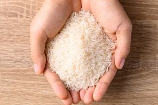 Pravidlo jedné dlaně. Nutriční poradci říkají, že pro hubnutí funguje lépe než počítání kalorií