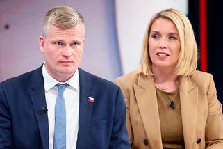 Divoká jízda Filipa Turka: Po dálnici svištěl dvoustovkou a fotil se u toho. Nerudová si nebrala servítky – eXtra.cz