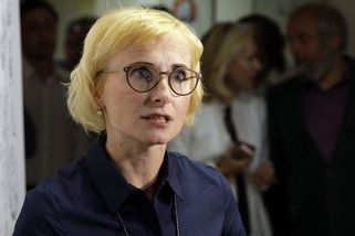 KSČM vyzvala exposlance, aby dali straně půlku odchodného. Žádný to ale neudělal - Novinky