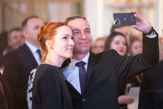 Piráti přeskočili ODS, síly se mění. Babiš vede, ale začíná nudit, je jak kafemlejnek