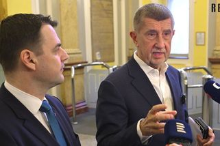 Martin Bartkovský: Koaličním postavičkám se sice můžeme hlasitě smát, ale žádná legrace to není