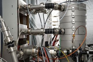 Supermikroskop v Brně vidí detaily až do velikosti atomů