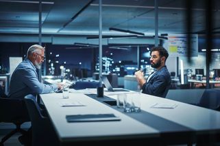 Nejvíce firem v Česku kupují Ukrajinci a Slováci. Ty nejdražší ale loni skončily na Kypru - Novinky