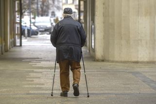 Padesátníci mají jít do penze v 66 letech - Novinky